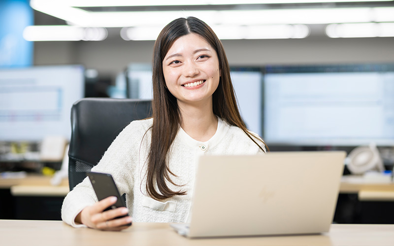 WEBマーケティングの仕事の様子